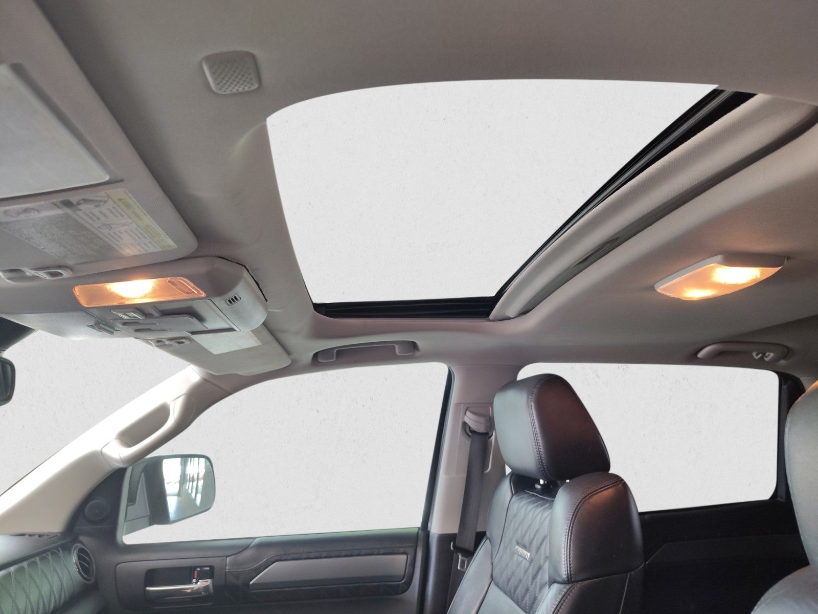 2020 Toyota Tundra 4WD Platinum CrewMax | Moonroof