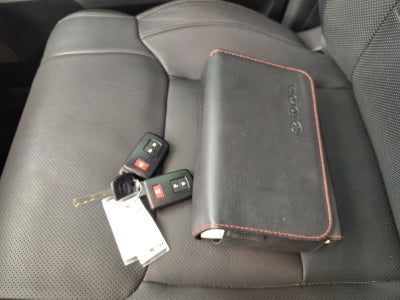 2020 Toyota Tundra 4WD Platinum CrewMax | Moonroof