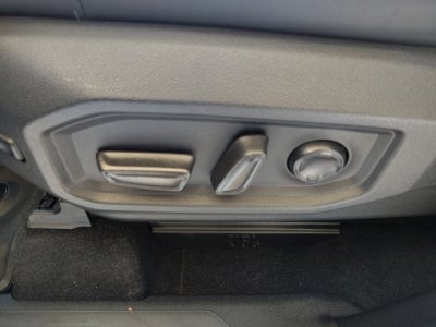 2023 Toyota Tundra 4WD Platinum CrewMax