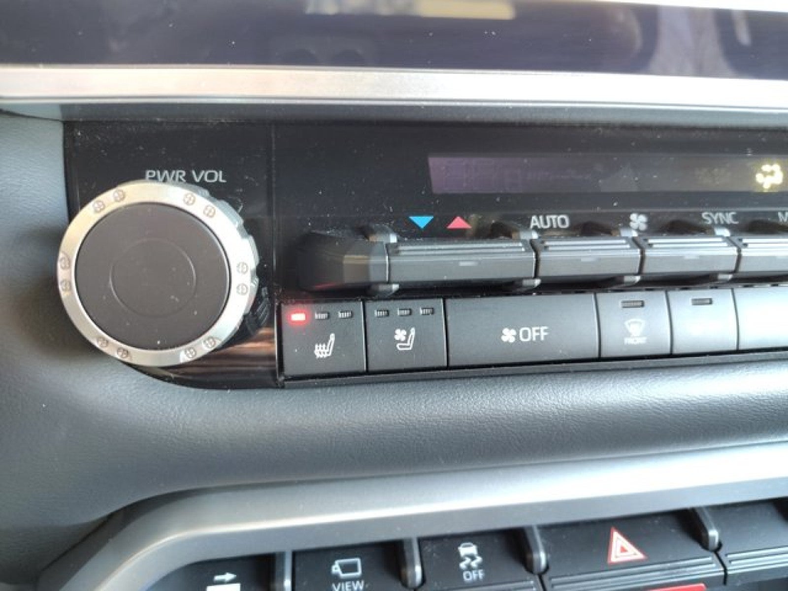 2023 Toyota Tundra 4WD Platinum CrewMax