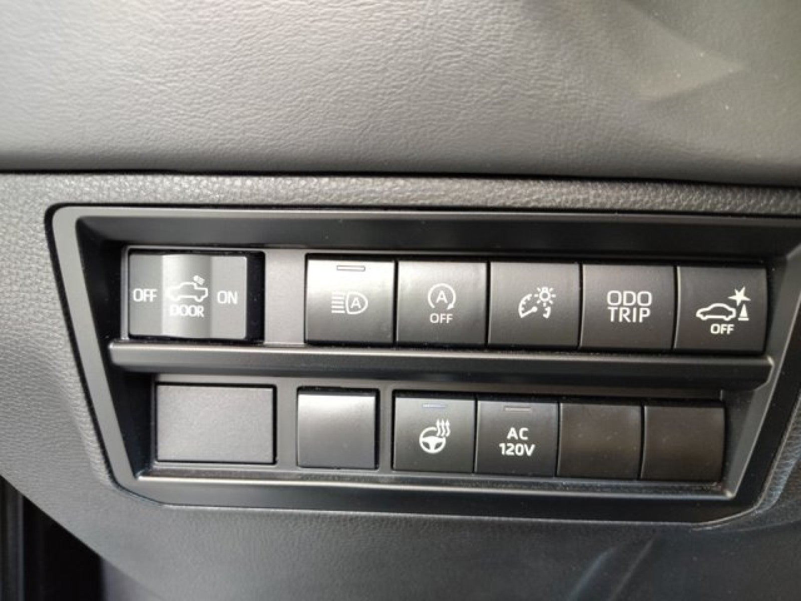 2023 Toyota Tundra 4WD Platinum CrewMax