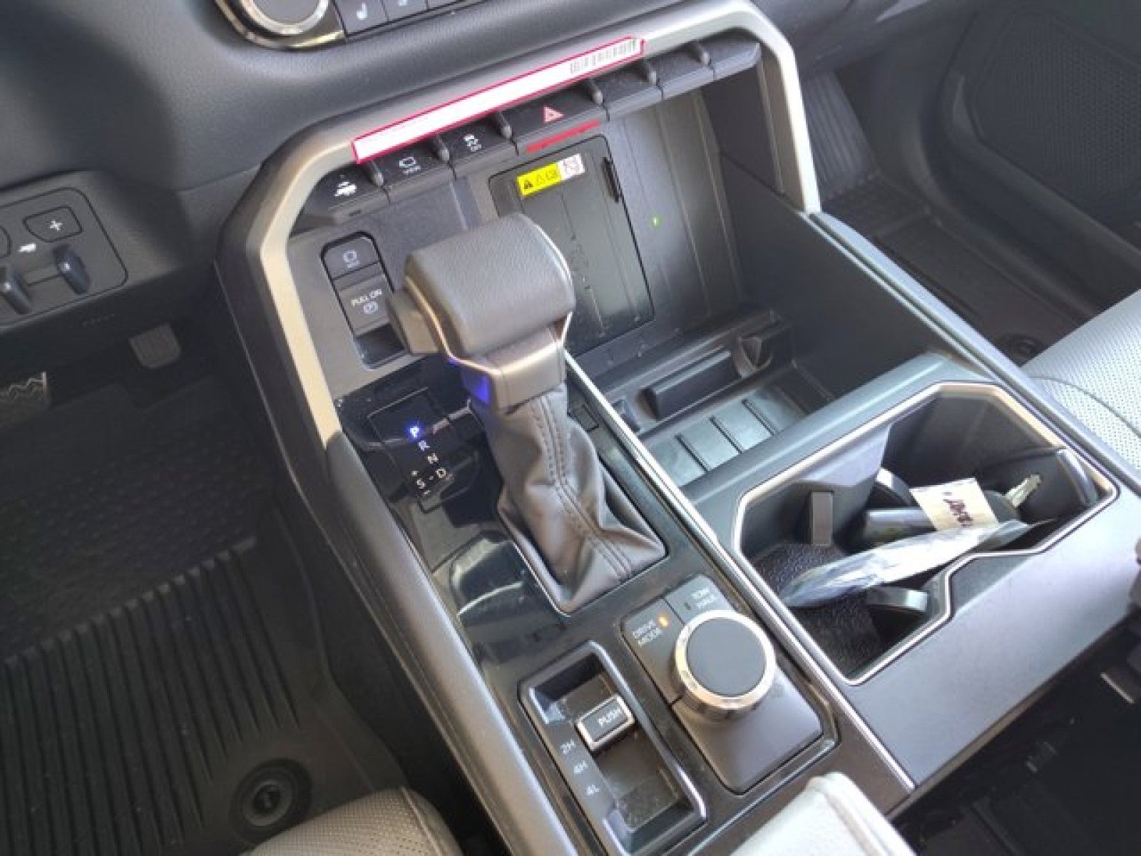 2024 Toyota Tundra 4WD Limited | Nightshade, pano, premium