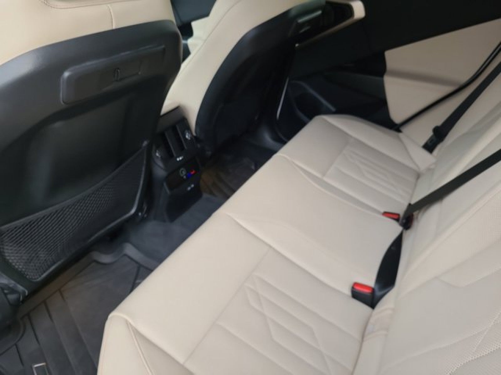 2025 BMW X3 30 xDrive, Drive assist, pearl paint