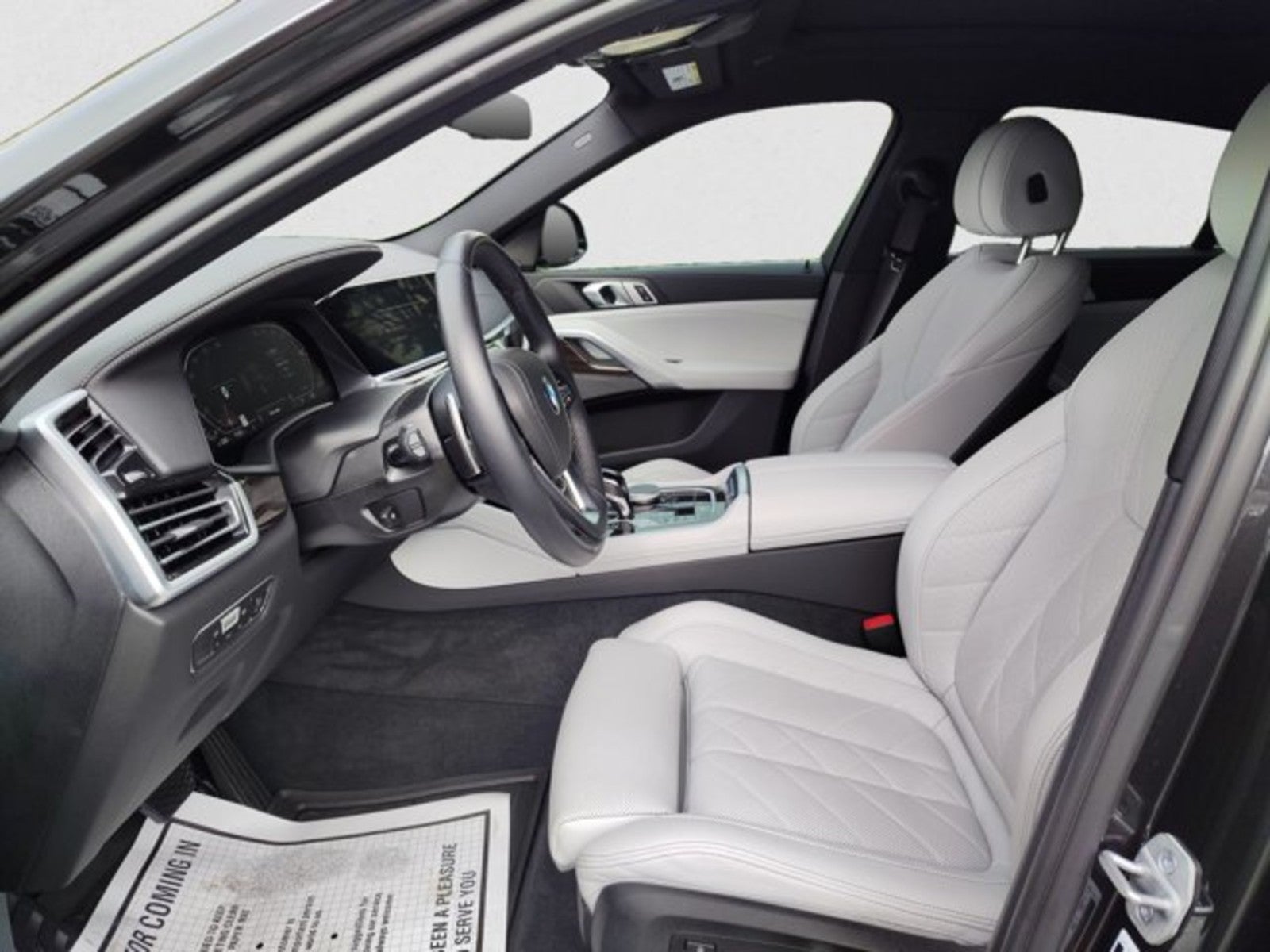 2023 BMW X6 xDrive40i