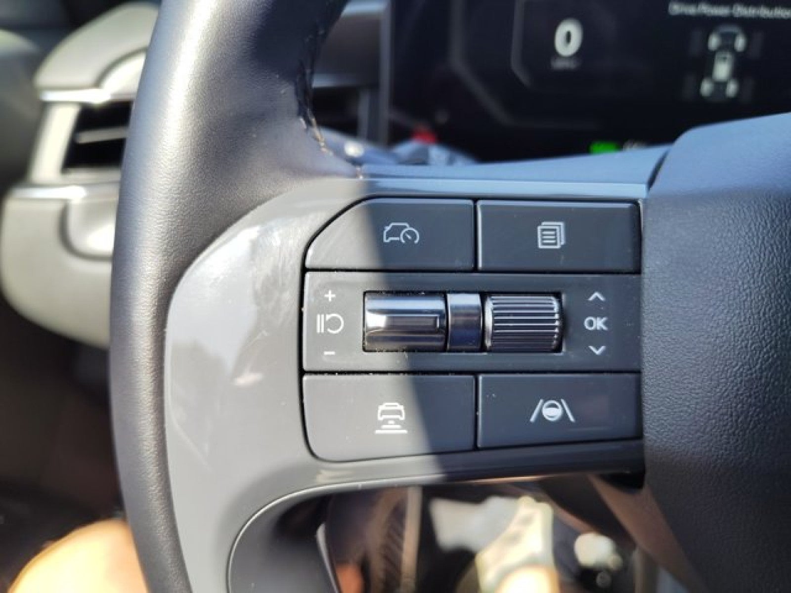 2025 Kia EV9 GT-Line AWD | VIP Seating