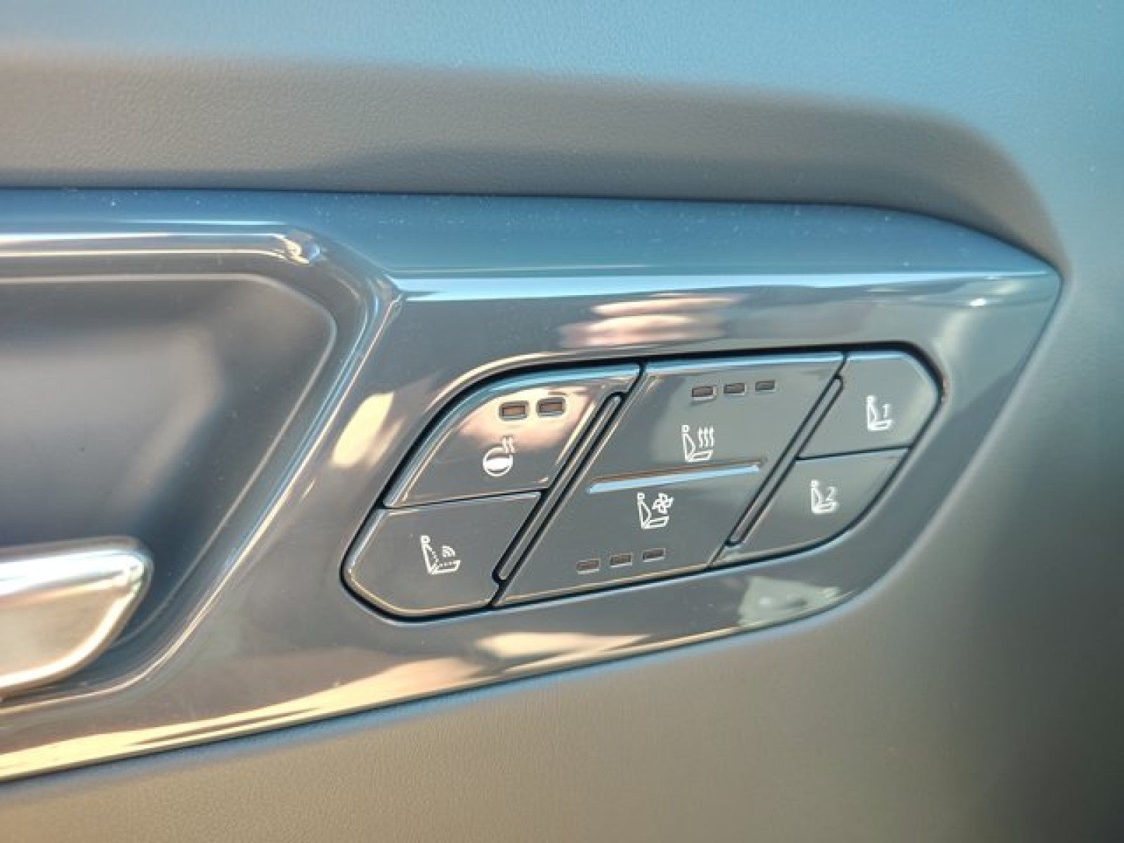 2025 Kia EV9 GT-Line AWD | VIP Seating