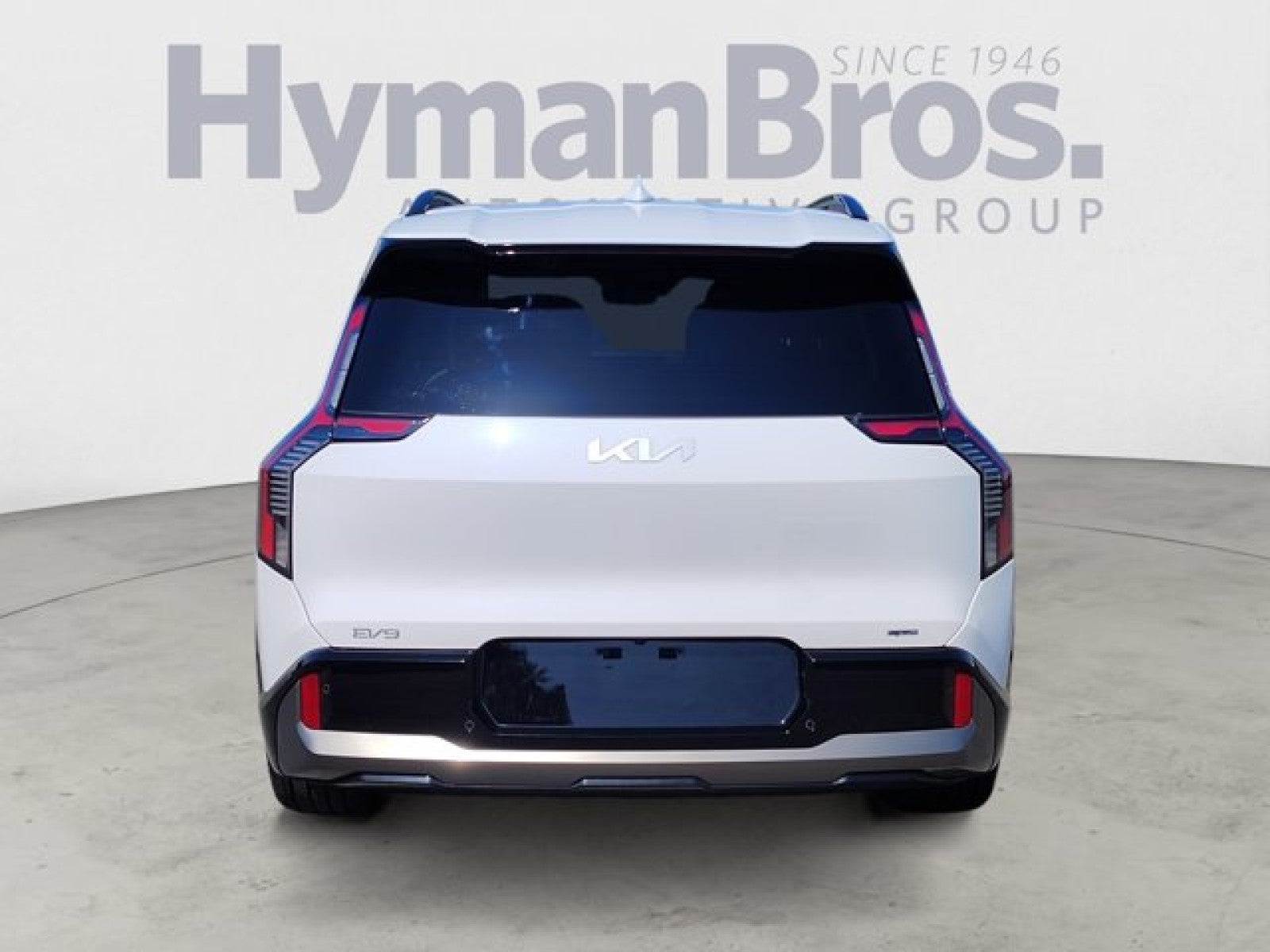 2025 Kia EV9 GT-Line AWD | VIP Seating