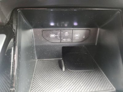 2024 Kia Sorento X-Line SX Prestige AWD, 3rd row, bucket seats