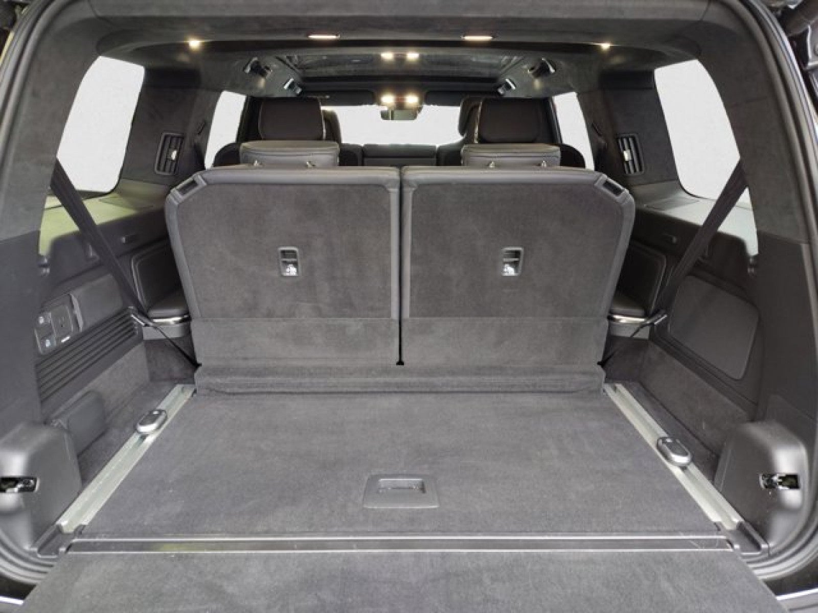 2023 Rivian R1S Adventure Quad-Motor Large Pack