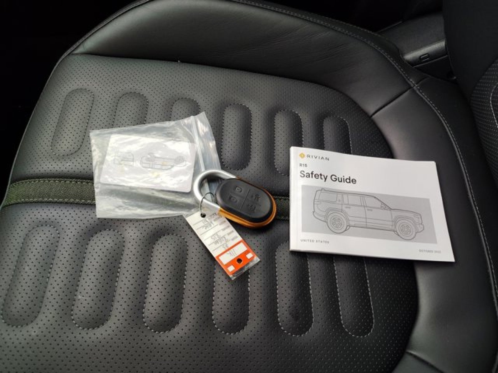 2023 Rivian R1S Adventure Quad-Motor Large Pack