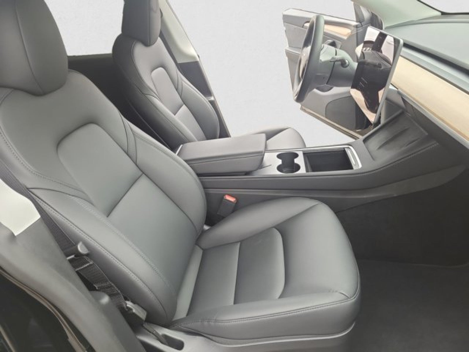 2025 Tesla Model Y Performance AWD