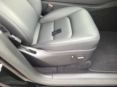 2025 Tesla Model Y Performance AWD