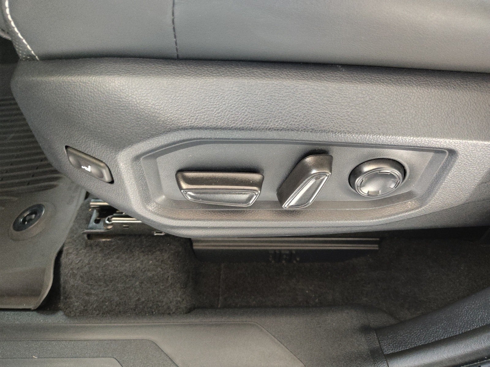 2024 Toyota Sequoia Capstone 4WD