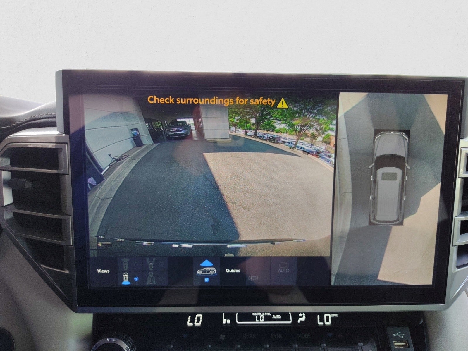 2024 Toyota Sequoia Capstone 4WD