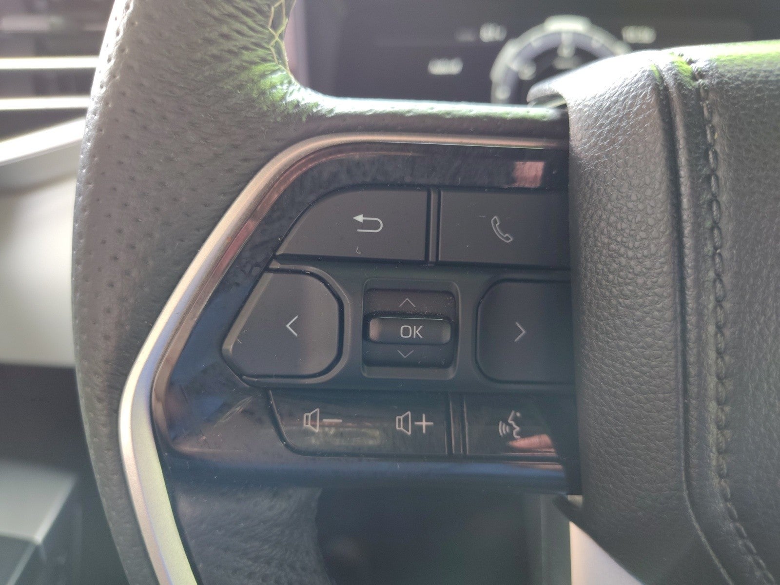 2024 Toyota Sequoia Capstone 4WD