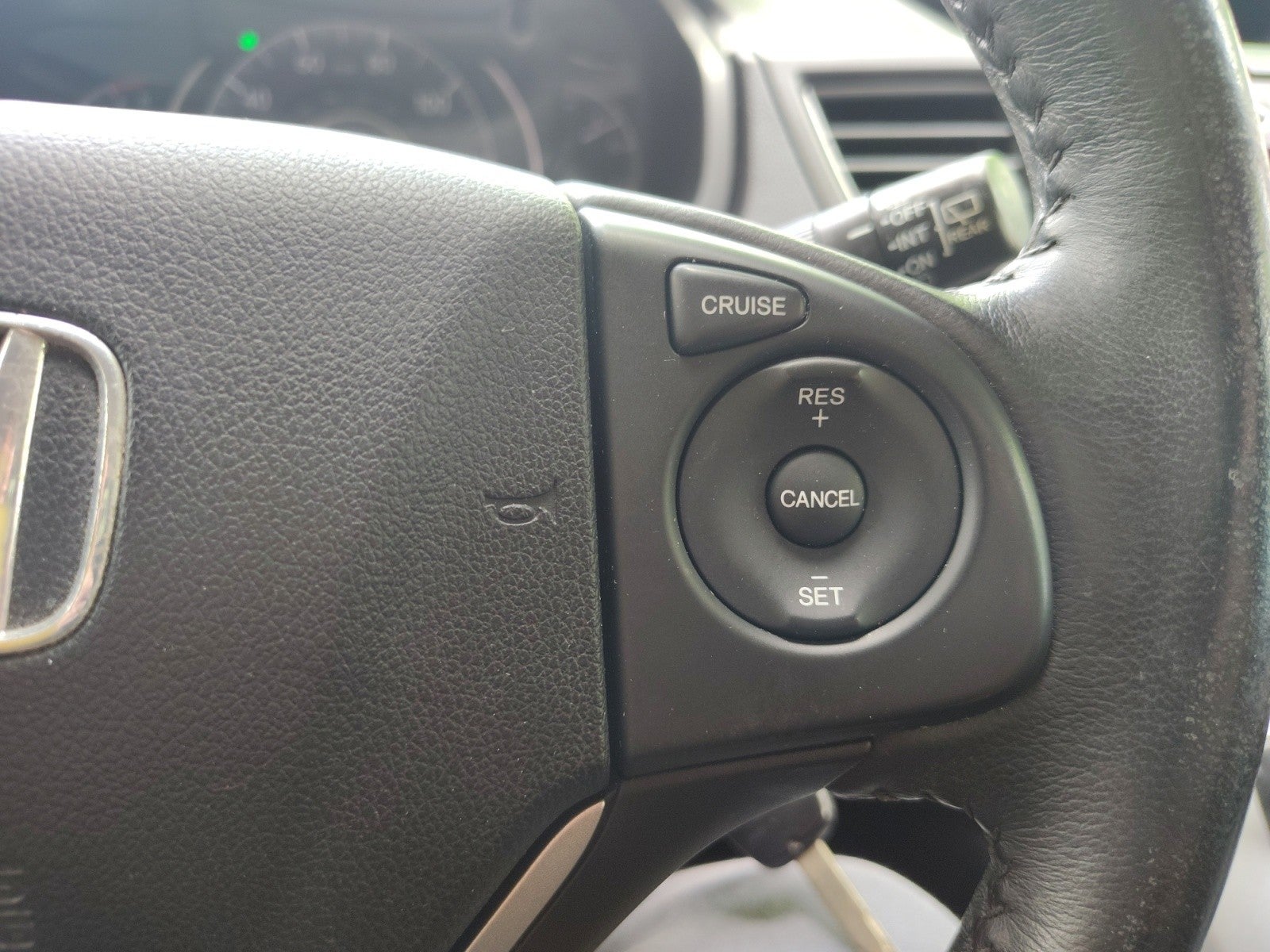 2012 Honda CR-V EX-L AWD | 1 Owner, Rear Seat Entertainment