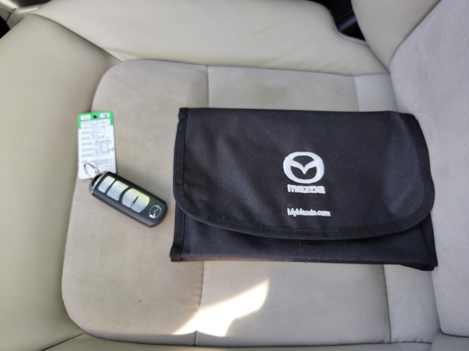 2017 Mazda Mazda CX-5 Touring AWD