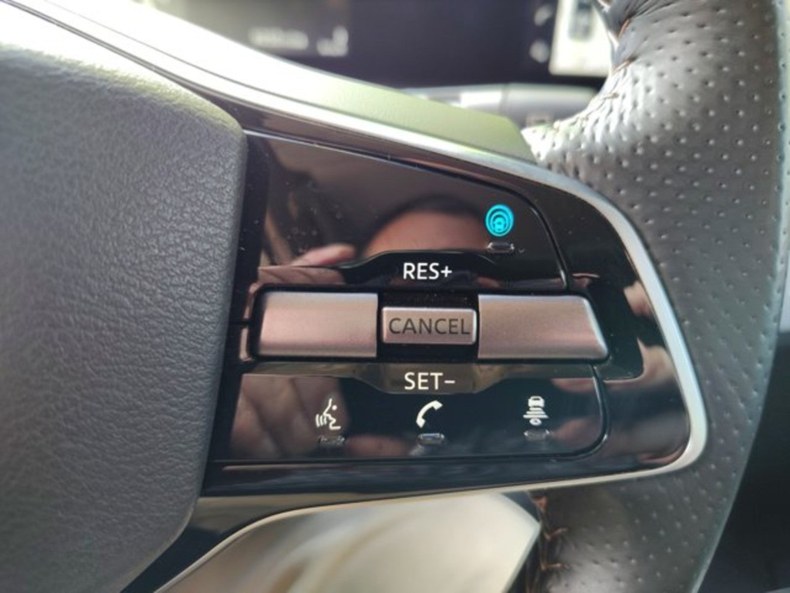 2023 Nissan ARIYA VENTURE+