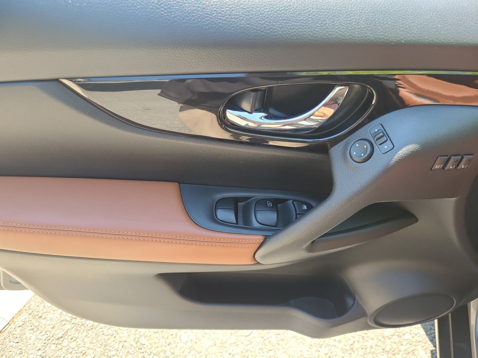 2018 Nissan Rogue SL AWD | Premium, Platinum