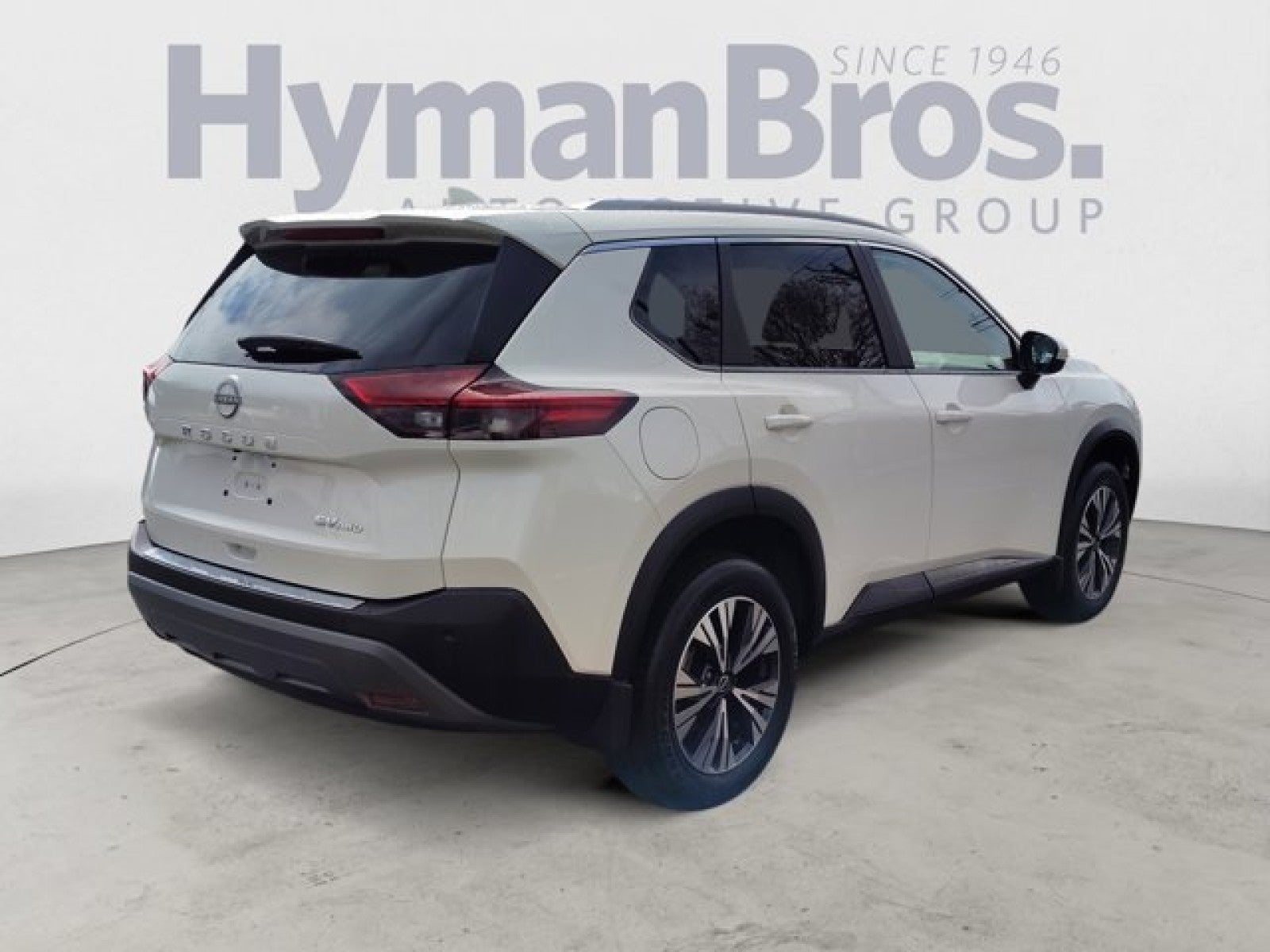 2023 Nissan Rogue SV | Premium Package