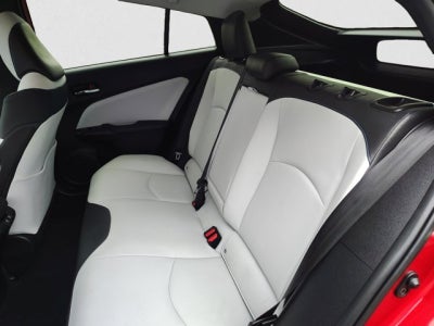 2022 Toyota Prius Limited | Moonroof