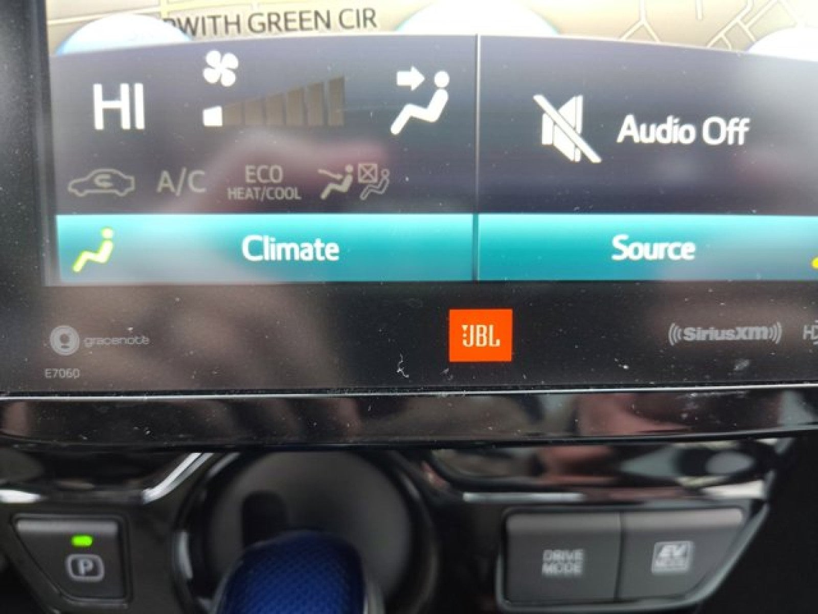 2022 Toyota Prius Limited | Moonroof