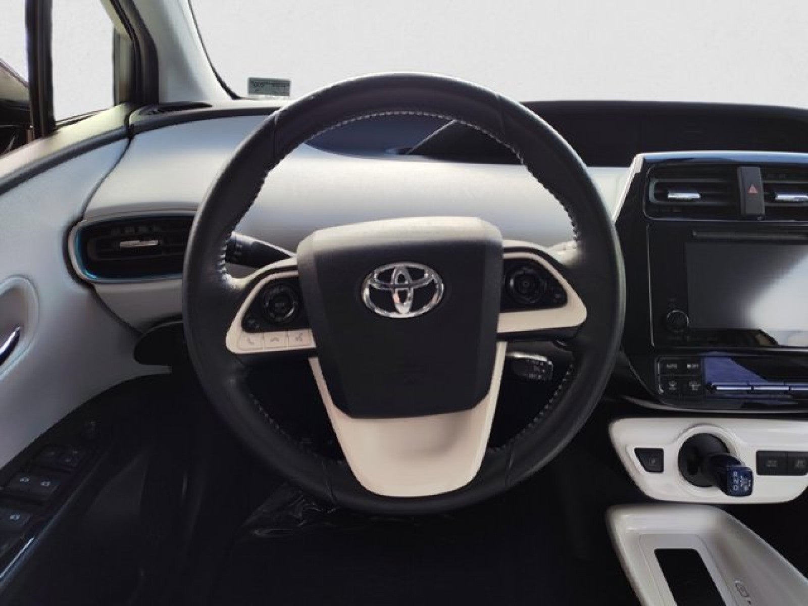 2016 Toyota Prius Three