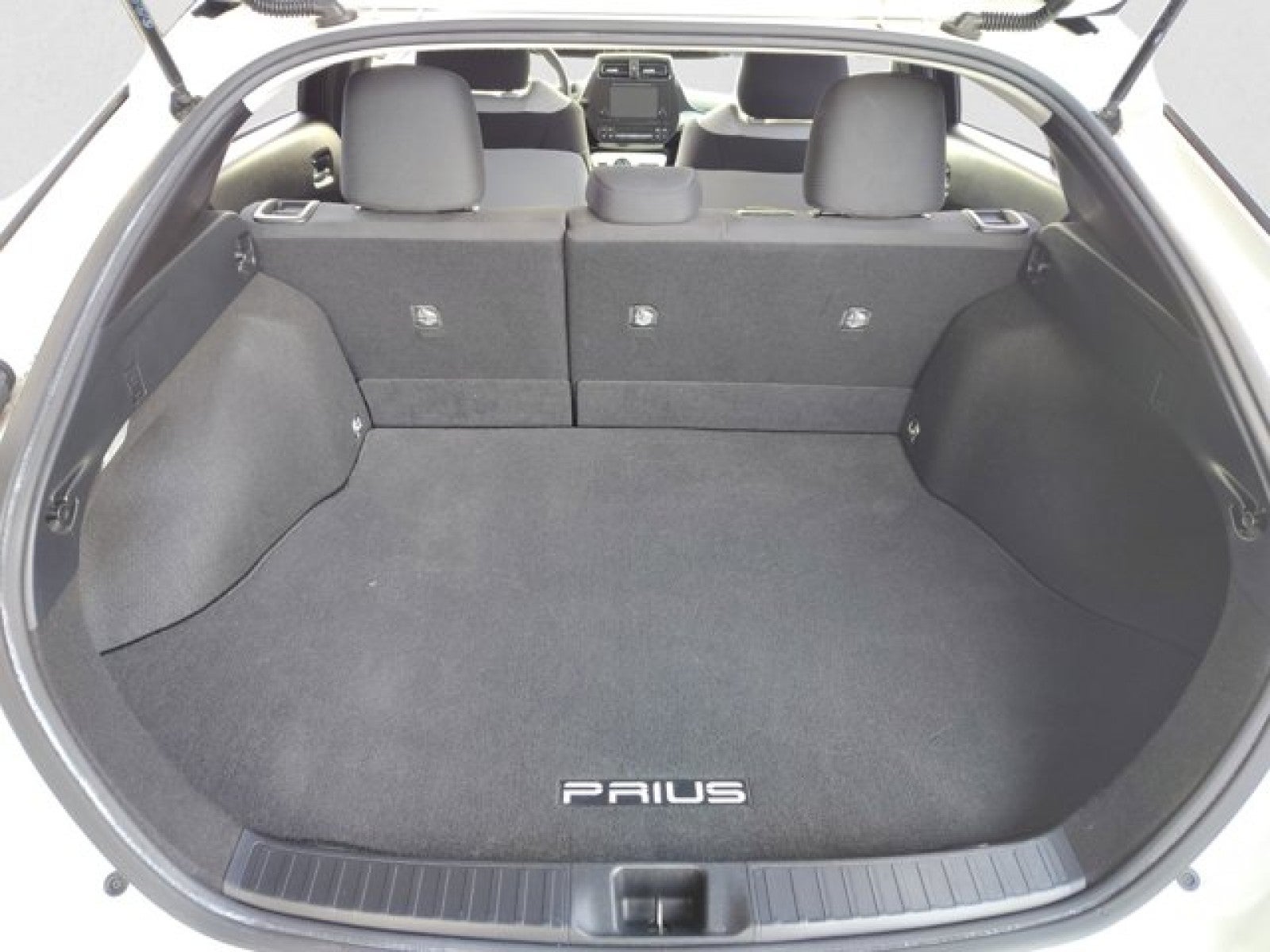 2016 Toyota Prius Three