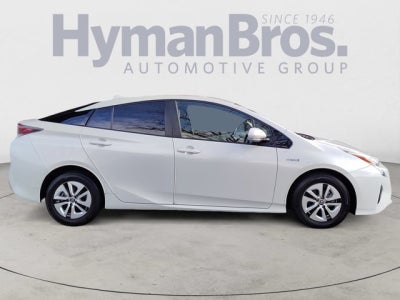 2016 Toyota Prius Three