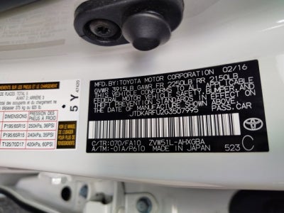 2016 Toyota Prius Three