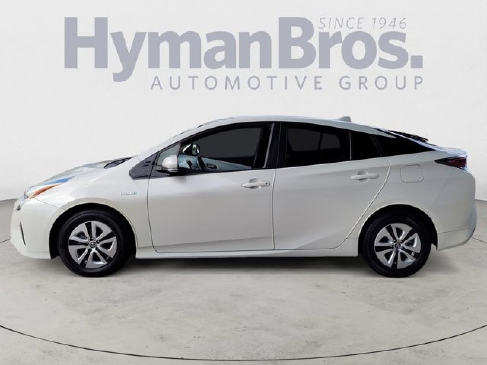 2016 Toyota Prius Three
