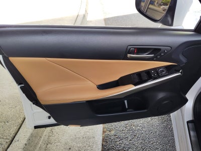 2018 Lexus IS IS 300 AWD