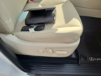 2023 Lexus GX GX 460 Premium 4WD | Captains Chairs