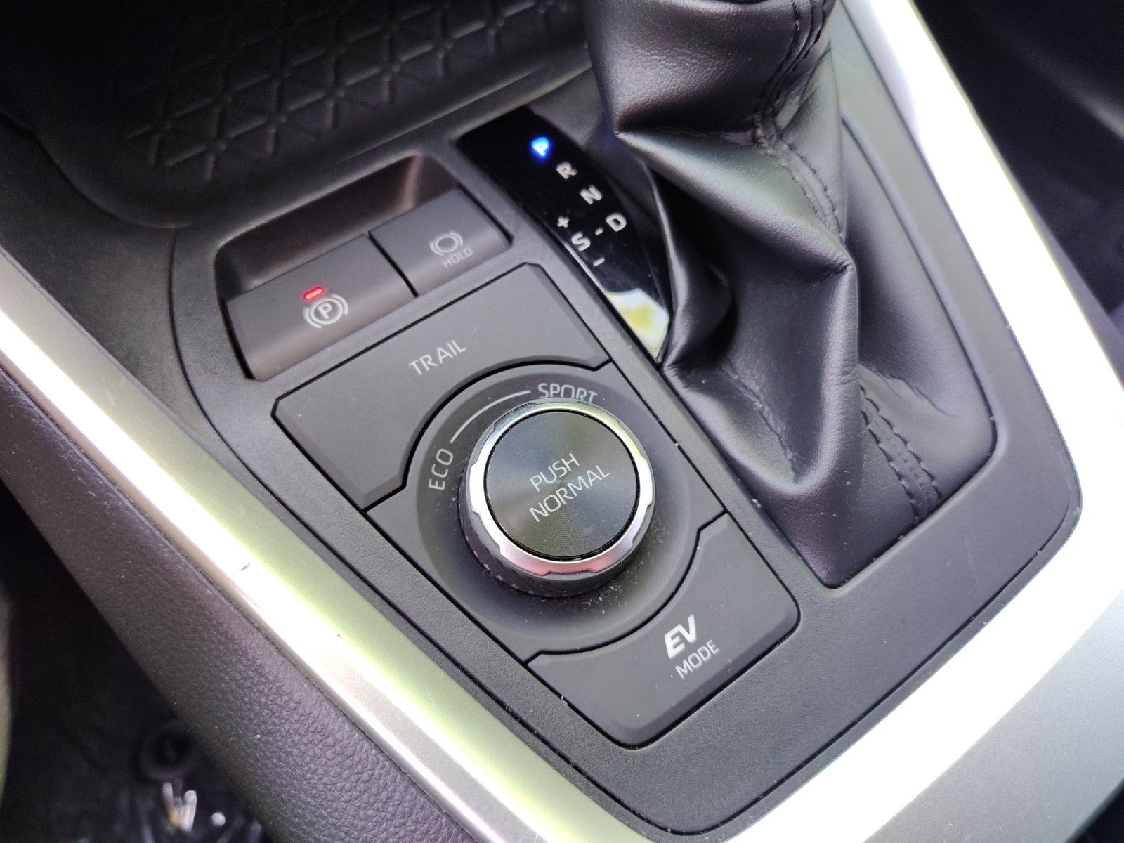 2022 Toyota RAV4 Hybrid XLE AWD
