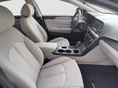 2016 Hyundai Sonata Hybrid SE