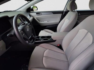 2016 Hyundai Sonata Hybrid SE