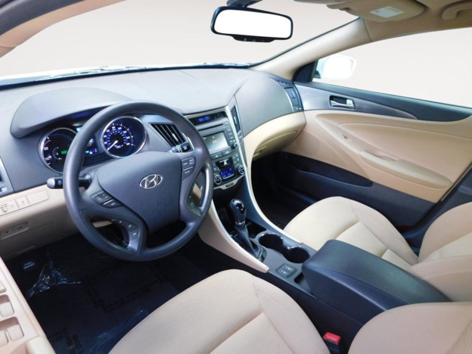 2015 Hyundai Sonata Hybrid 4dr Sdn