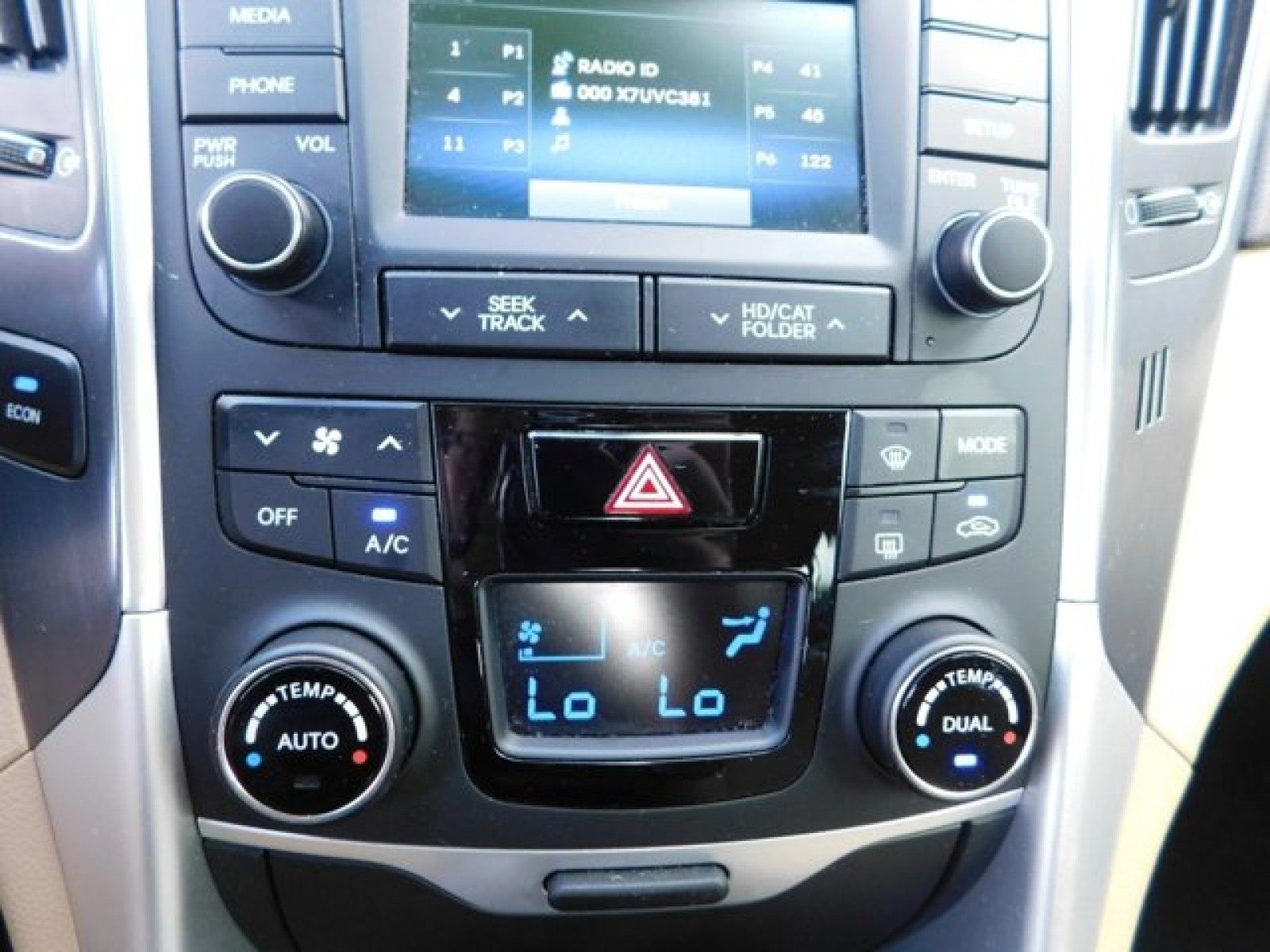 2015 Hyundai Sonata Hybrid 4dr Sdn