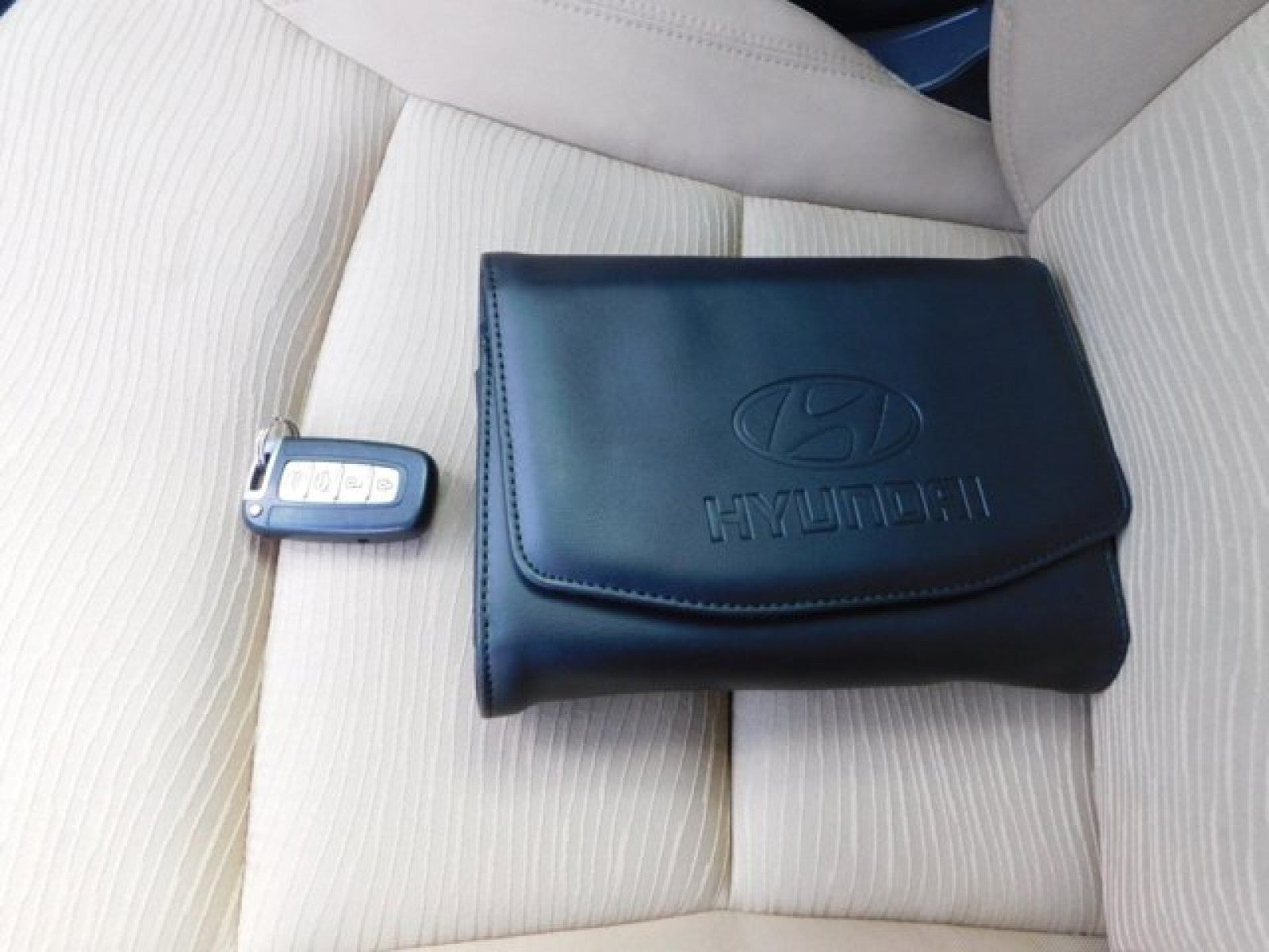 2015 Hyundai Sonata Hybrid 4dr Sdn