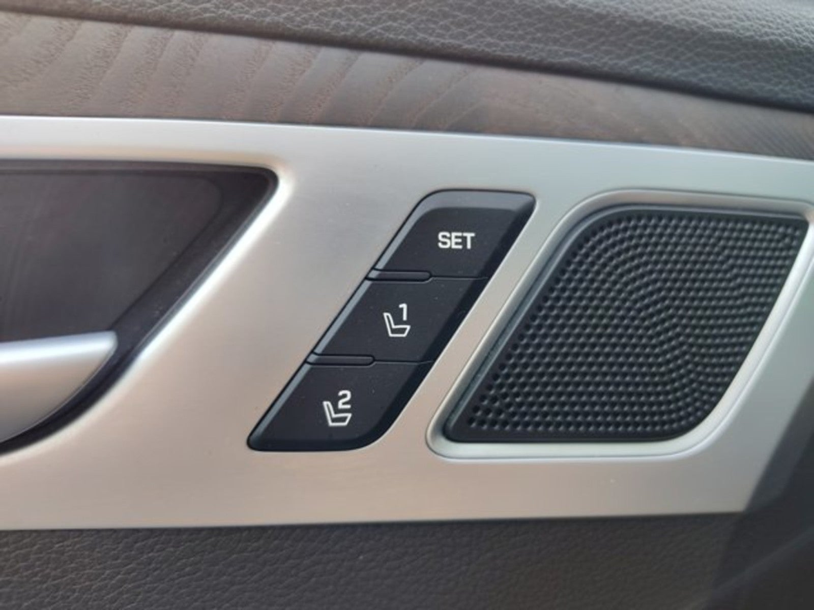 2015 Hyundai Genesis 5.0L