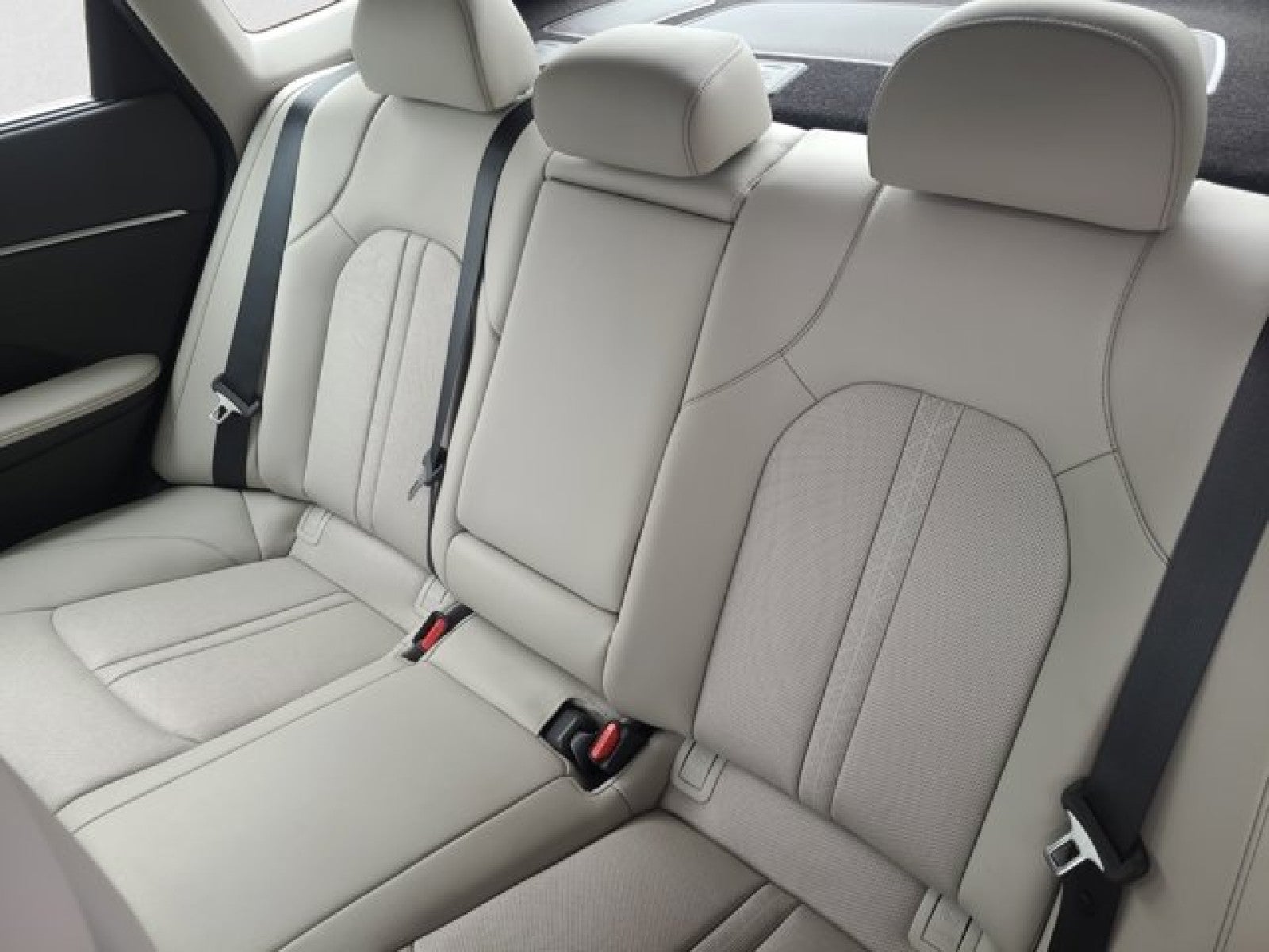 2023 Hyundai Sonata Hybrid Limited