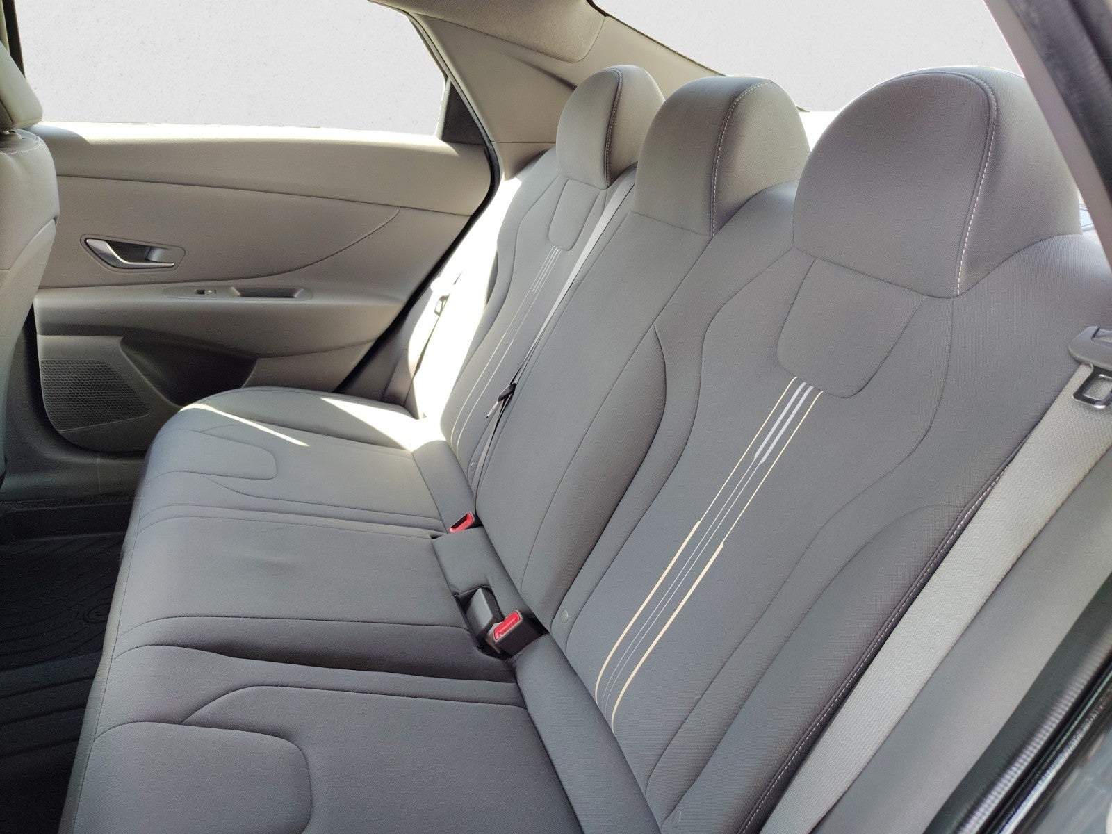 2022 Hyundai Elantra Hybrid Blue