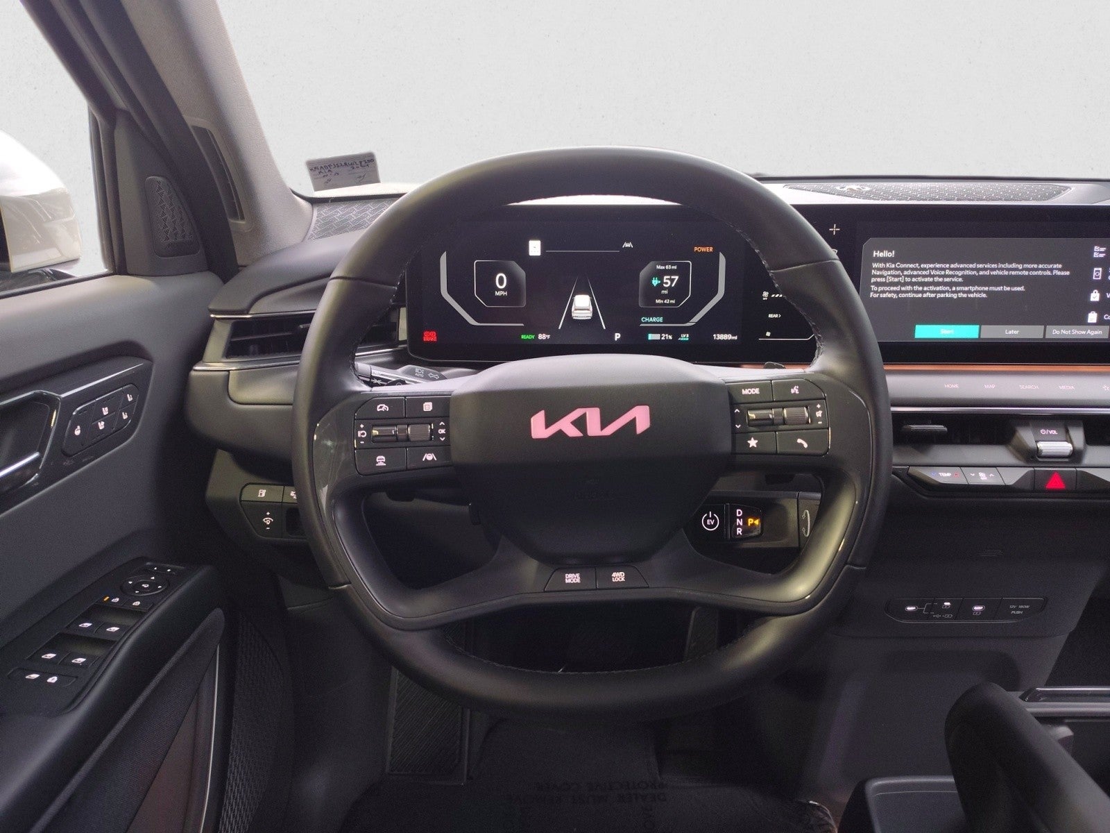 2024 Kia EV9 Land AWD | VIP Seating, Towing Package