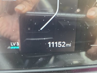 2024 Kia EV9 Land AWD | VIP Relaxation Package