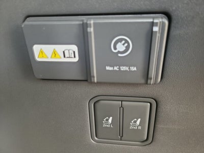 2024 Kia EV9 Land AWD | VIP Relaxation Package