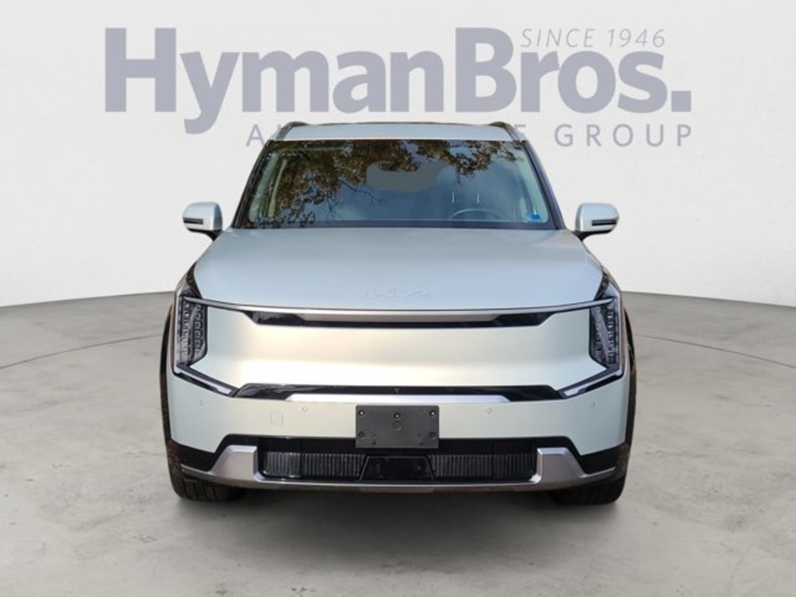 2024 Kia EV9 Land AWD | VIP Relaxation Package