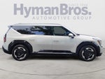 2024 Kia EV9 Land | VIP Seating, Towing Package