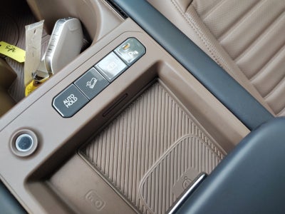 2024 Kia EV9 Land | VIP Seating, Towing Package