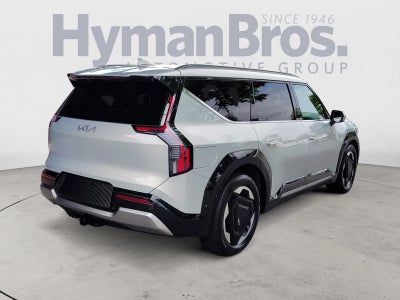 2024 Kia EV9 Land | VIP Seating, Towing Package