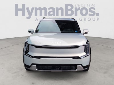 2024 Kia EV9 Land | VIP Seating, Towing Package